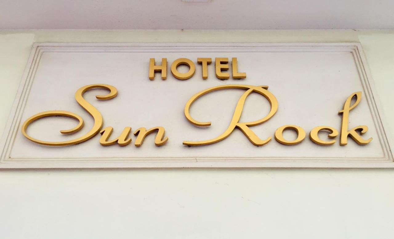 Hotel Sun Rock Kanyakumari Esterno foto